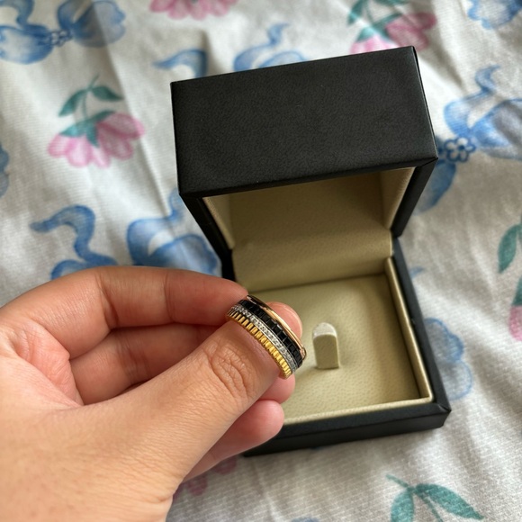 Boucheron Quatre Classique Ring - Picture 3 of 6